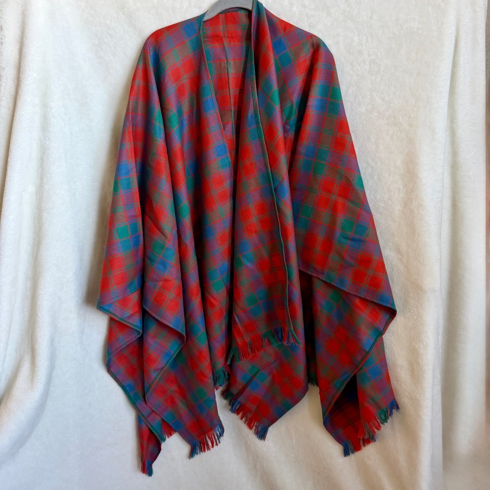 Highlander Collection by Lochcarron 100% Wool Tartan Fringed Wrap Cape Scotland